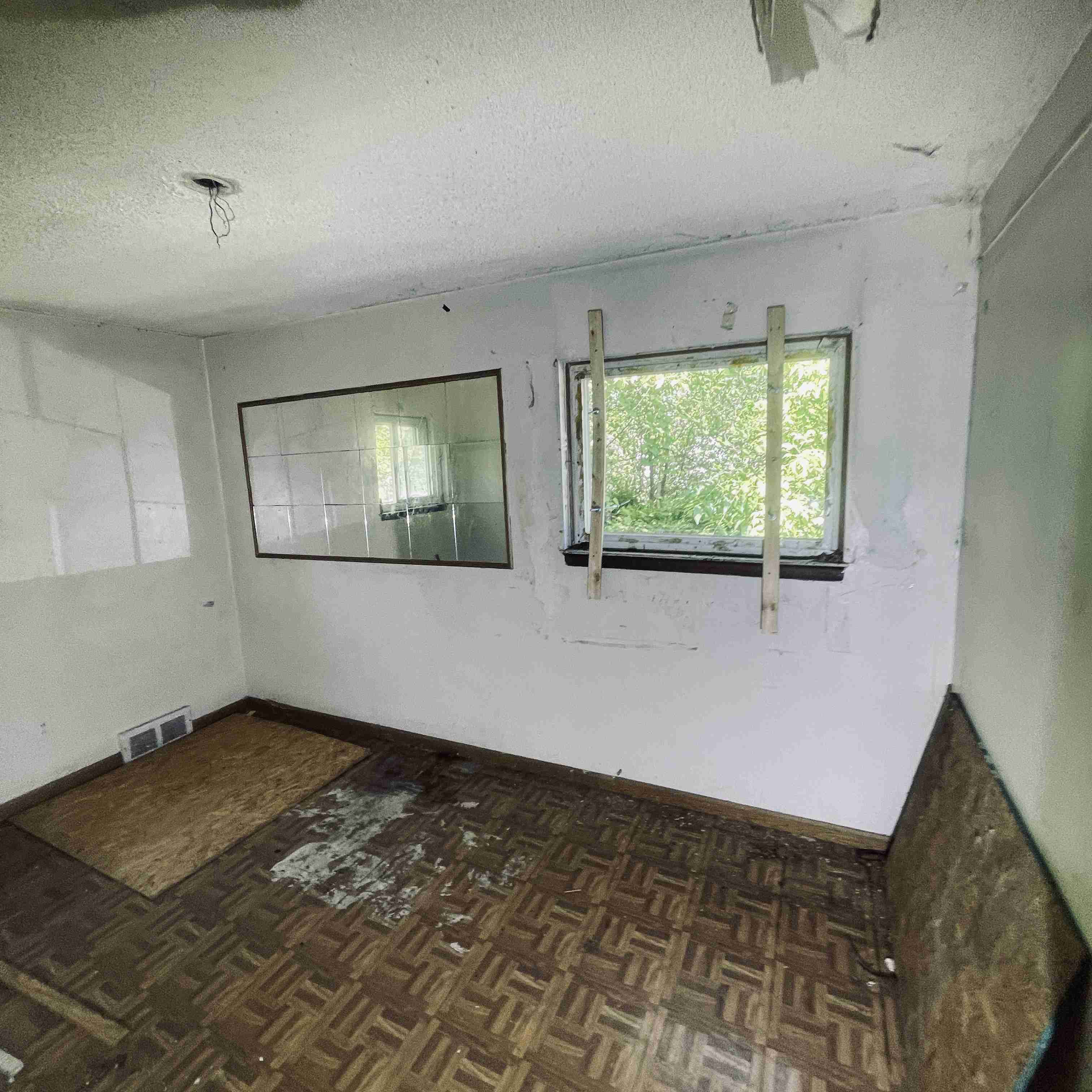 14241 Coyle (28).jpg